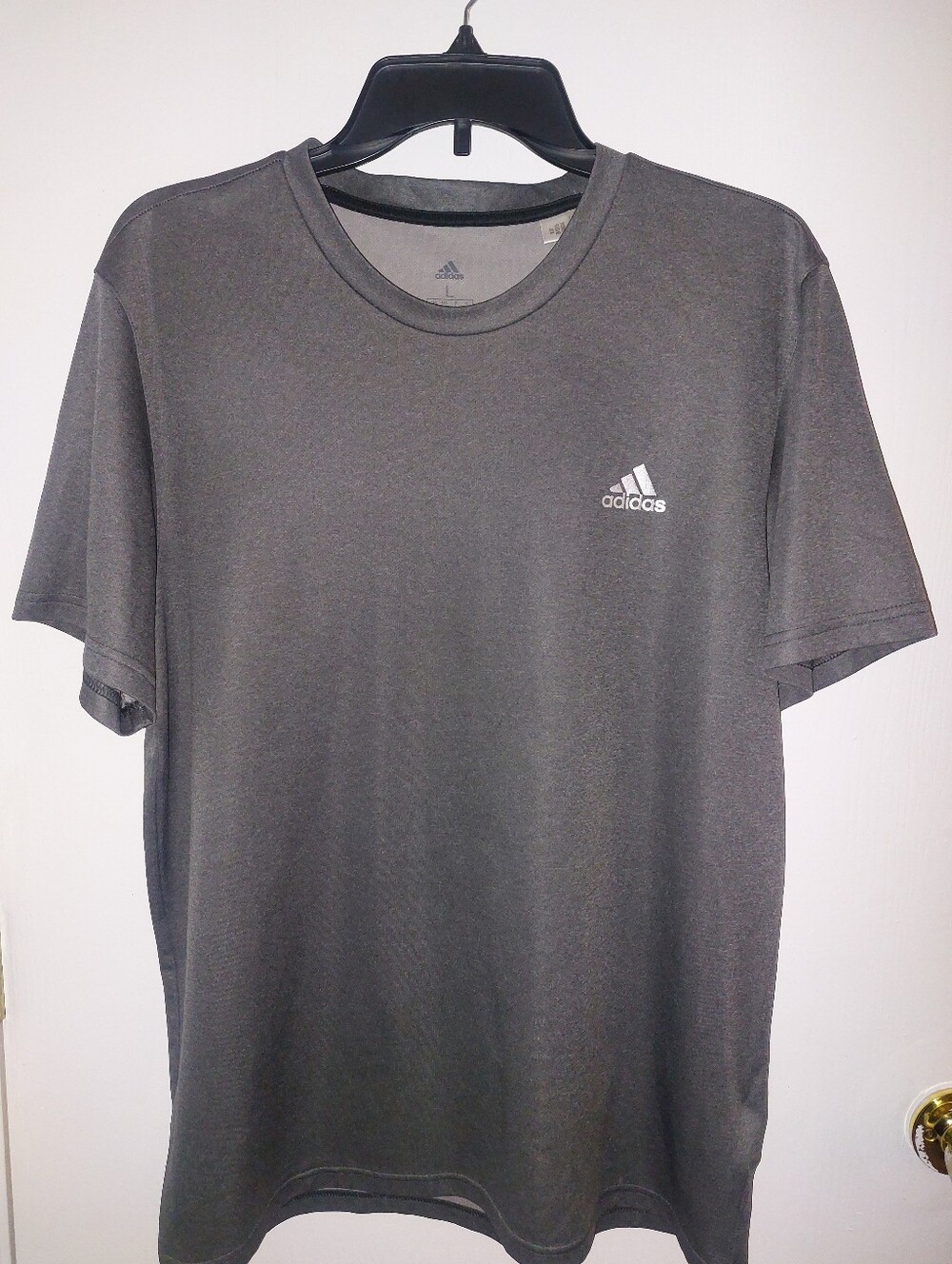 Mens Like New Adidas Top
